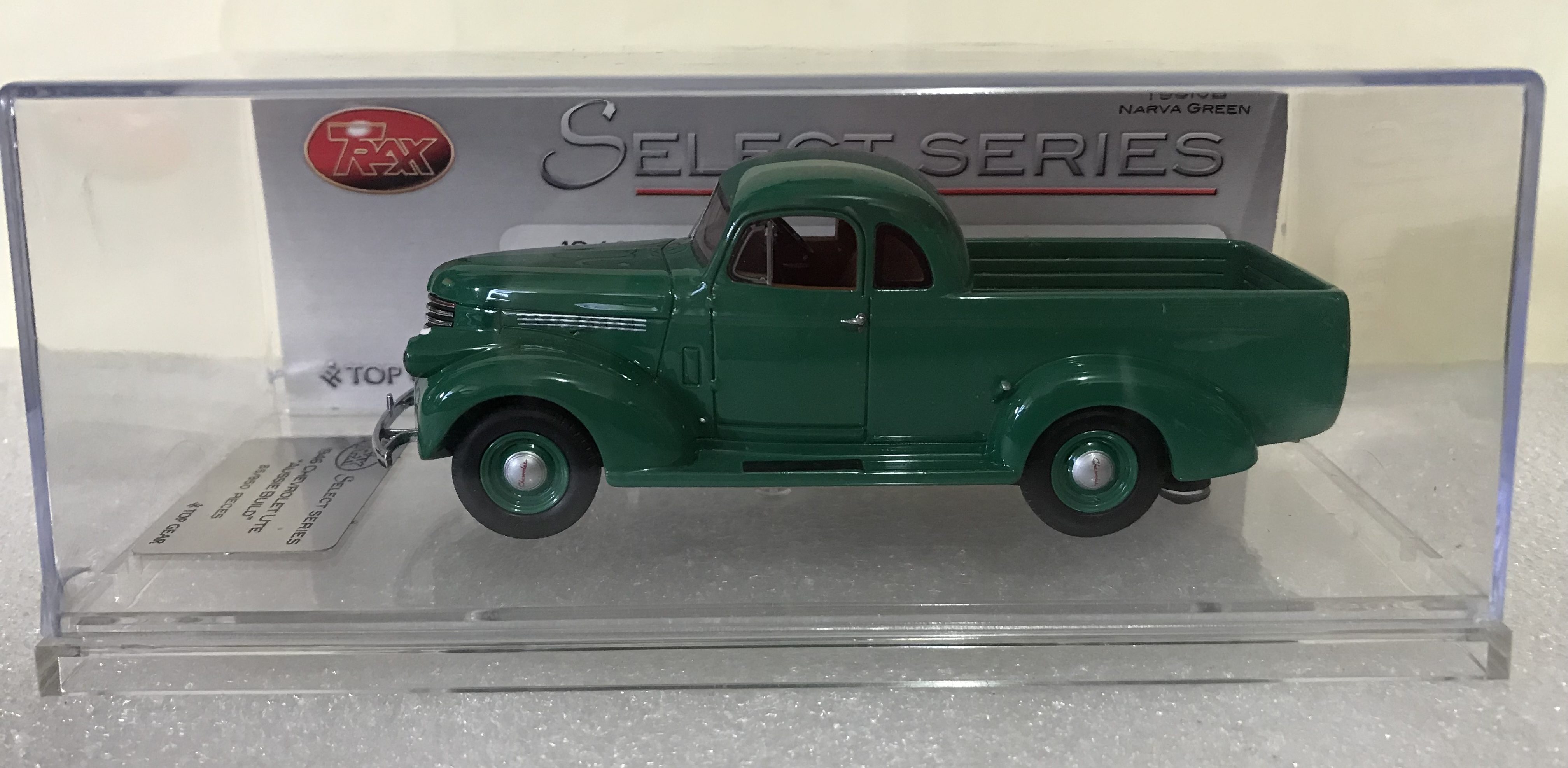 1946 Chevrolet Utility ‘Aussie Build’ – Narva Green.